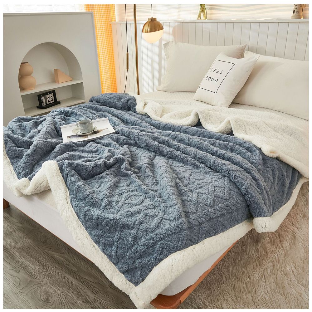 Luxurious Soft Thick Blanket